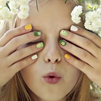 LIFESCAPES NAILS AND SPA - kid service